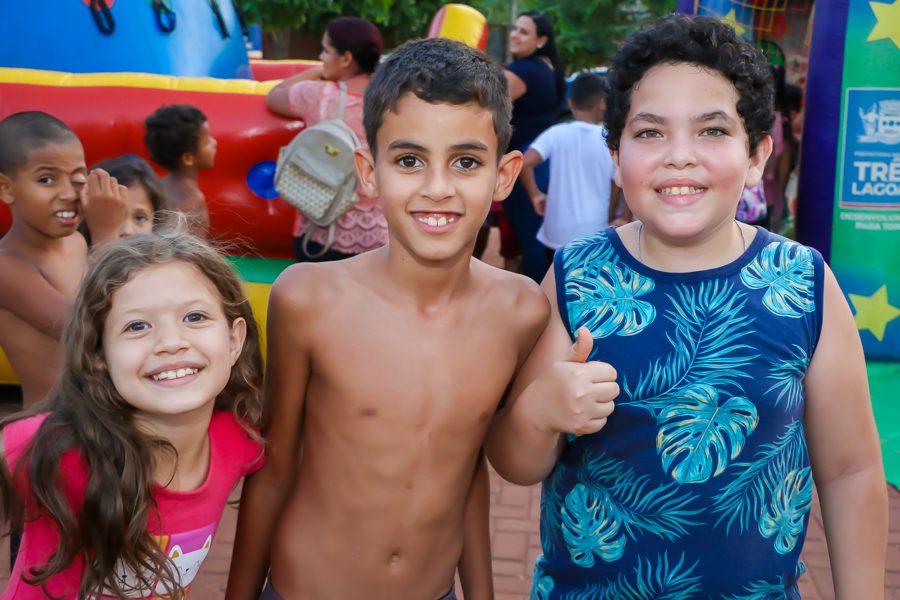 Veja como foi Projeto “Vida na Praça” no bairro Acácias Veja como foi Projeto “Vida na Praça” no bairro Acácias