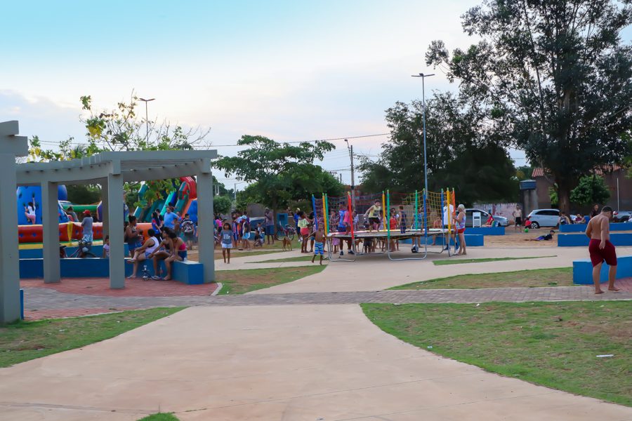 Veja como foi Projeto “Vida na Praça” no bairro Acácias Veja como foi Projeto “Vida na Praça” no bairro Acácias