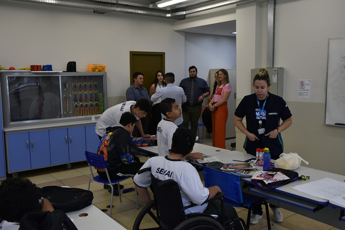 Comissão de implantação de Parque Tecnológico faz visita à Faculdade Senai Campo Grande (MS) Comissão de implantação de Parque Tecnológico faz visita à Faculdade Senai Campo Grande (MS)