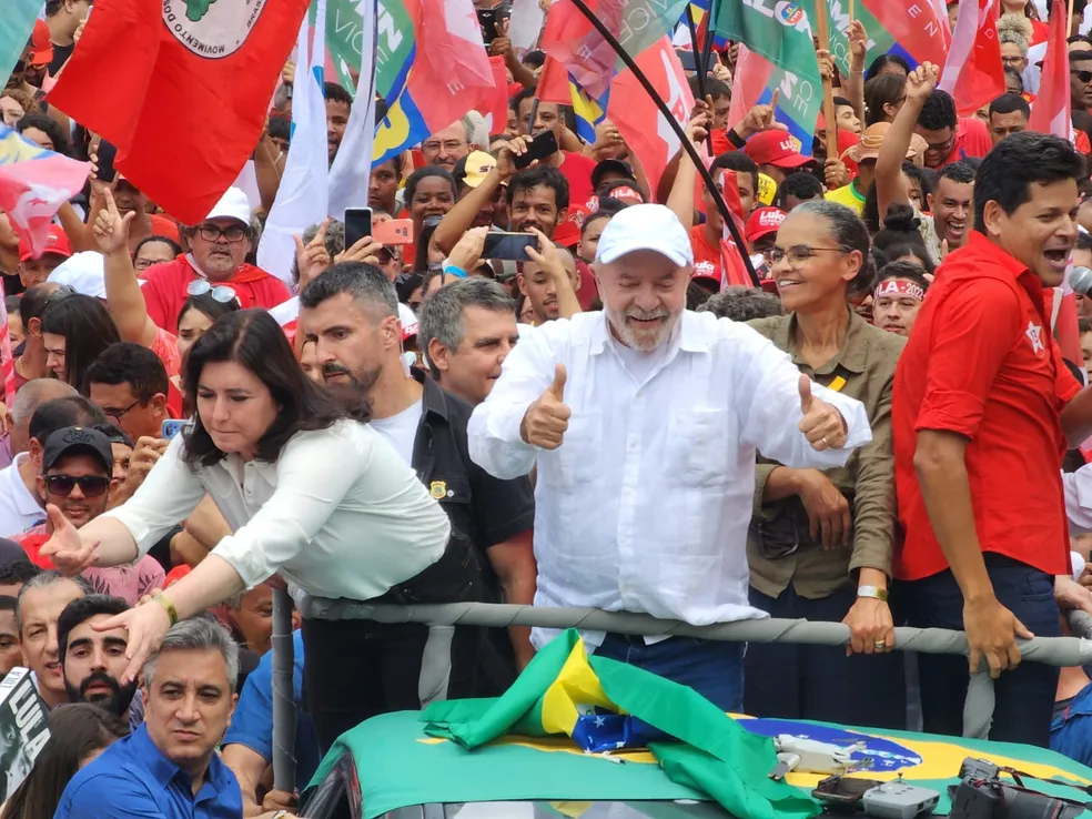 Lula, Simone Tebet e Marina Silva fazem campanha em Minas Gerais Lula, Simone Tebet e Marina Silva fazem campanha em Minas Gerais
