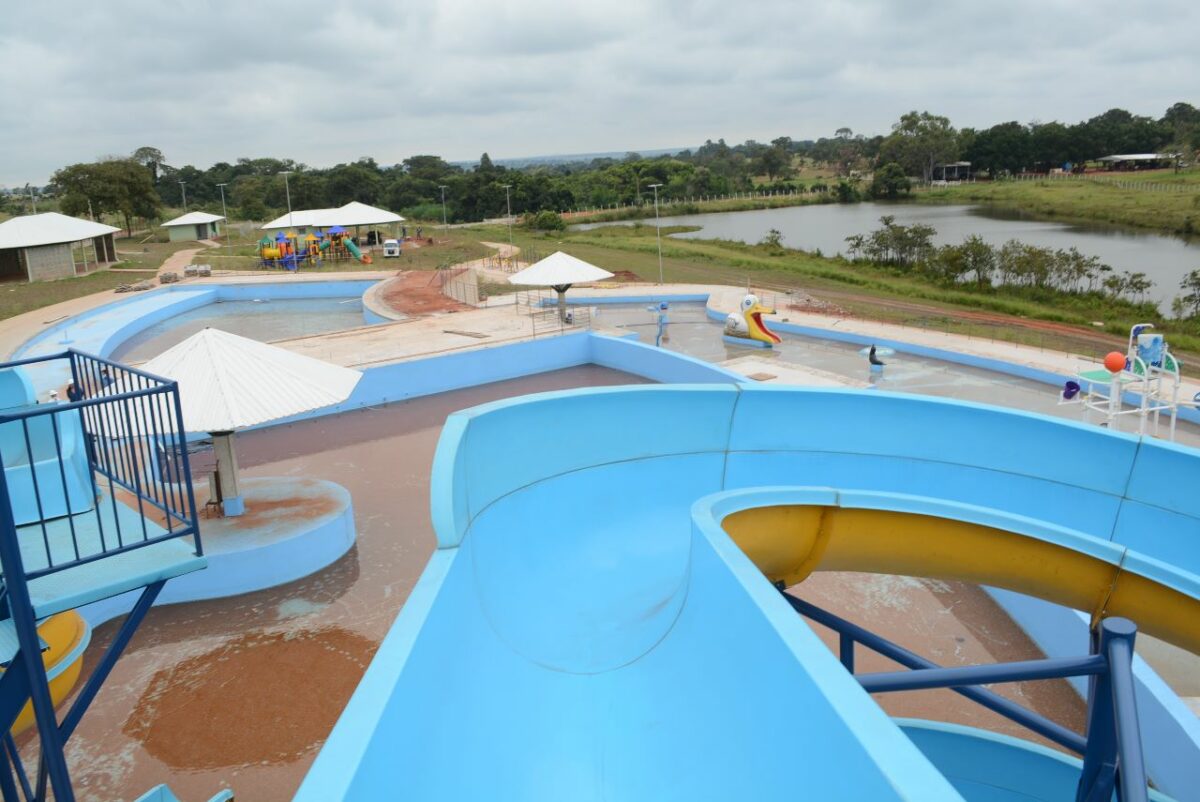 <strong>Prefeitura de Bataguassu abre licitação para contratar empresa visando conclusão do Parque Aquático Guassu</strong>