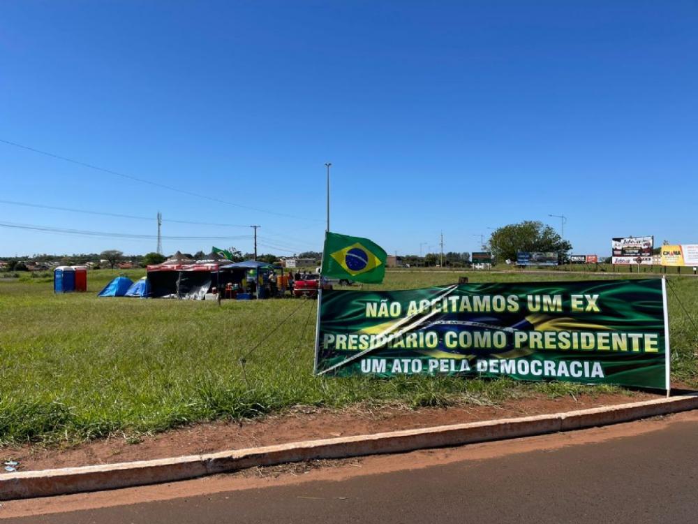 Movimento dos patriotas de Três Lagoas completa uma semana; donos de mais de 200 empresas aderem aos protestos