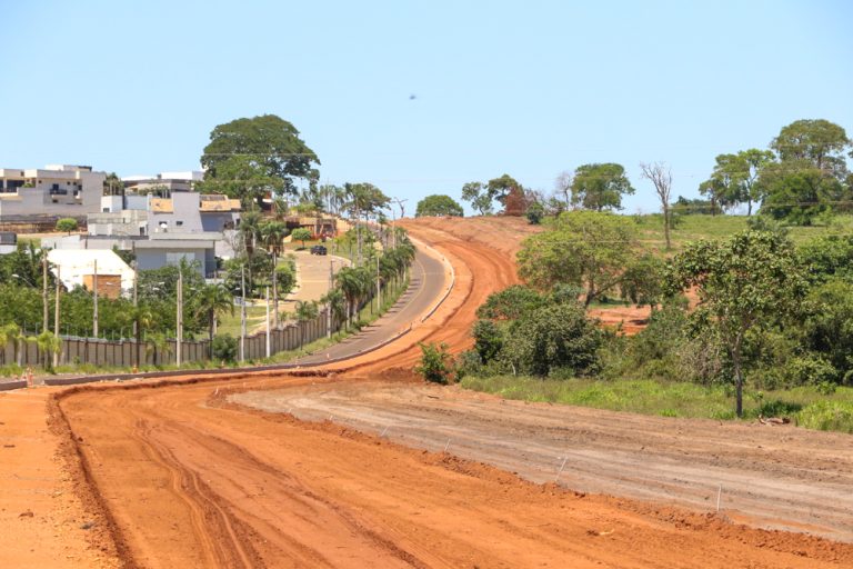 SEINTRA conclui primeira etapa da obra de duplicação da via de acesso ao Balneário SEINTRA conclui primeira etapa da obra de duplicação da via de acesso ao Balneário