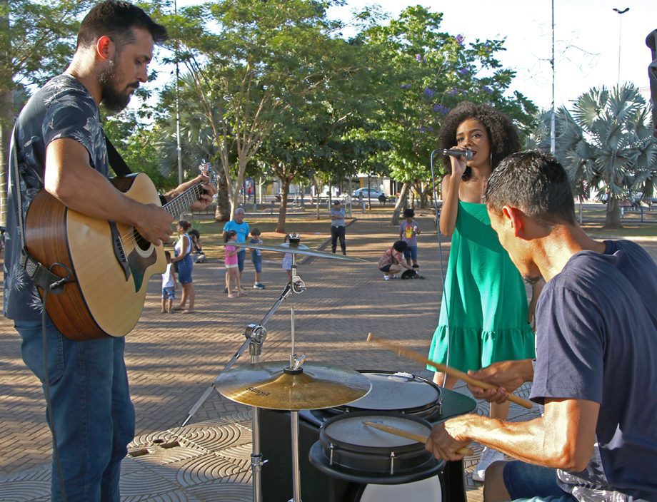 Veja como foi o Encontro da Beleza Afro em alusão ao Dia da Consciência Negra