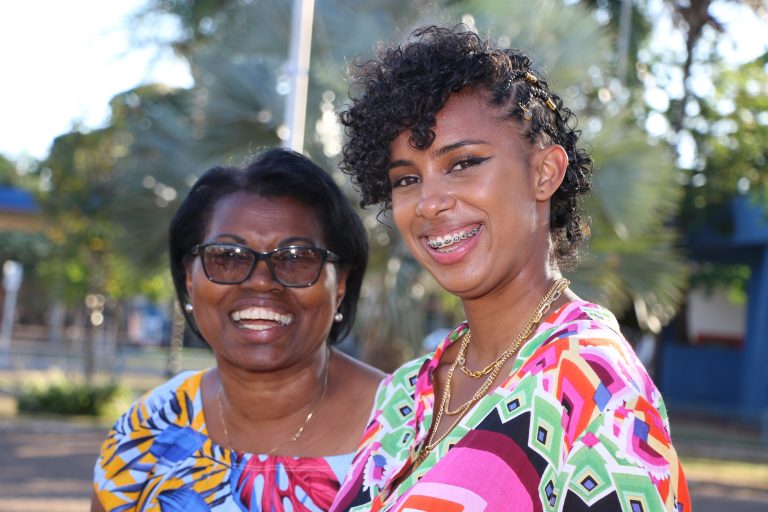 Veja como foi o Encontro da Beleza Afro em alusão ao Dia da Consciência Negra
