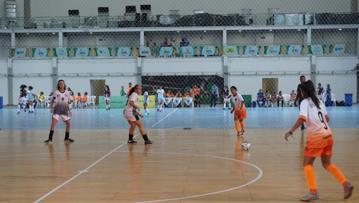 JEB’s 2022: Dupla feminina de MS começa com vitória no vôlei de praia; confira o resumo do primeiro dia JEB’s 2022: Dupla feminina de MS começa com vitória no vôlei de praia; confira o resumo do primeiro dia