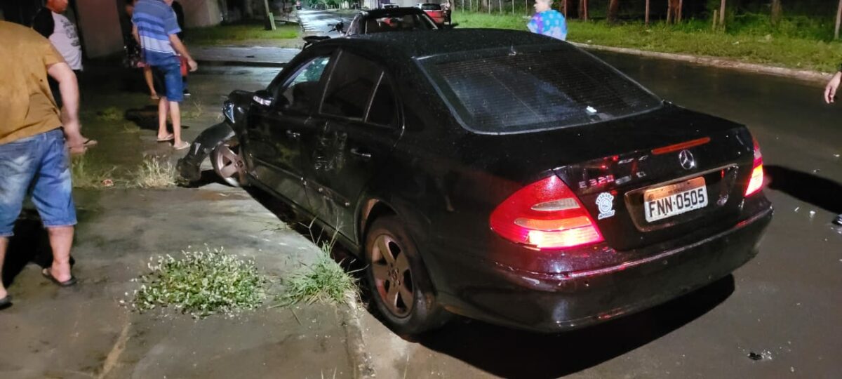 Em Três Lagoas motociclista tem a perna arrancada ao colidir com veículo; condutor fugiu do local Em Três Lagoas motociclista tem a perna arrancada ao colidir com veículo; condutor fugiu do local