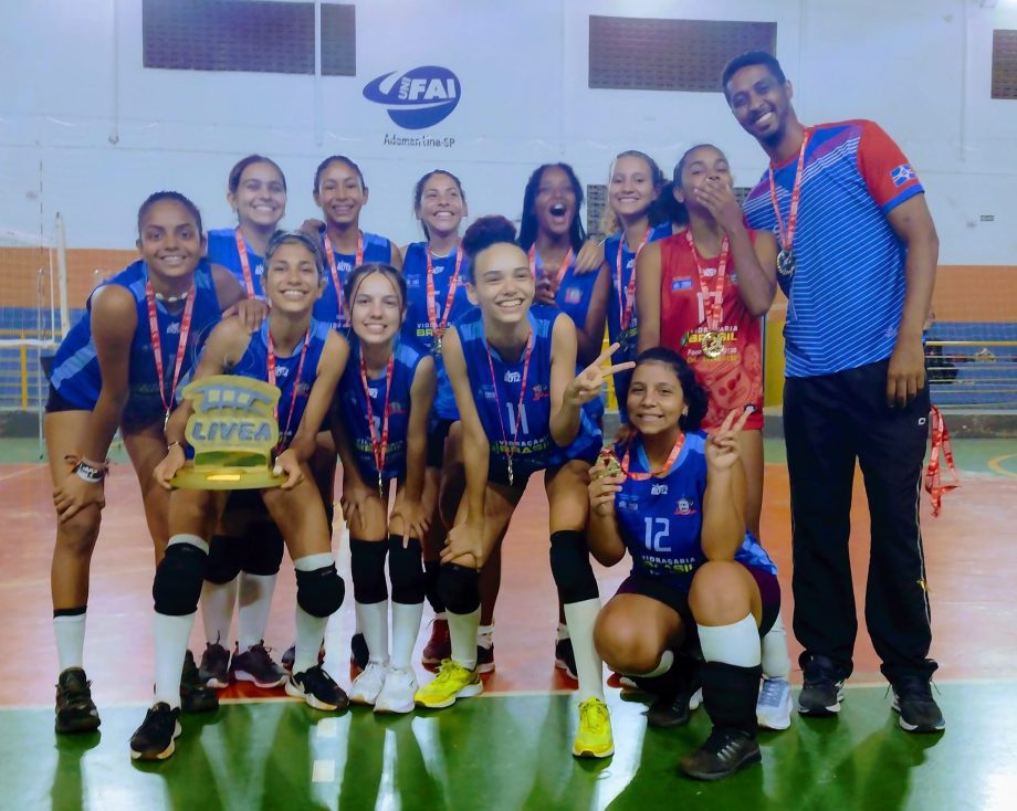 Equipe mirim de Três Lagoas é campeã da Liga LIVEA 2022 de voleibol Equipe mirim de Três Lagoas é campeã da Liga LIVEA 2022 de voleibol