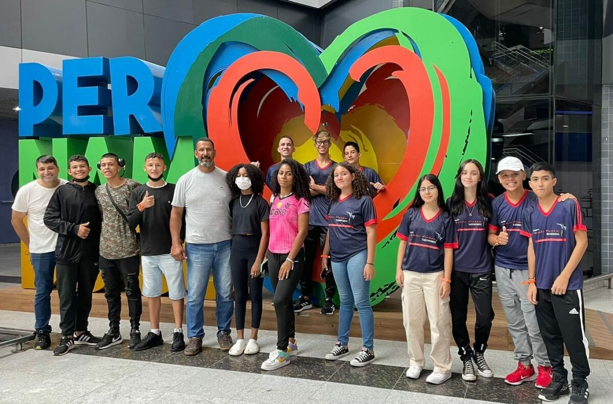 Atletas de MS disputam a Copa do Brasil de Taekwondo com apoio da Fundesporte Atletas de MS disputam a Copa do Brasil de Taekwondo com apoio da Fundesporte
