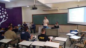 Departamento de Trânsito apresenta estudo para nivelamento de guia de calçadas no encontro do GGIT