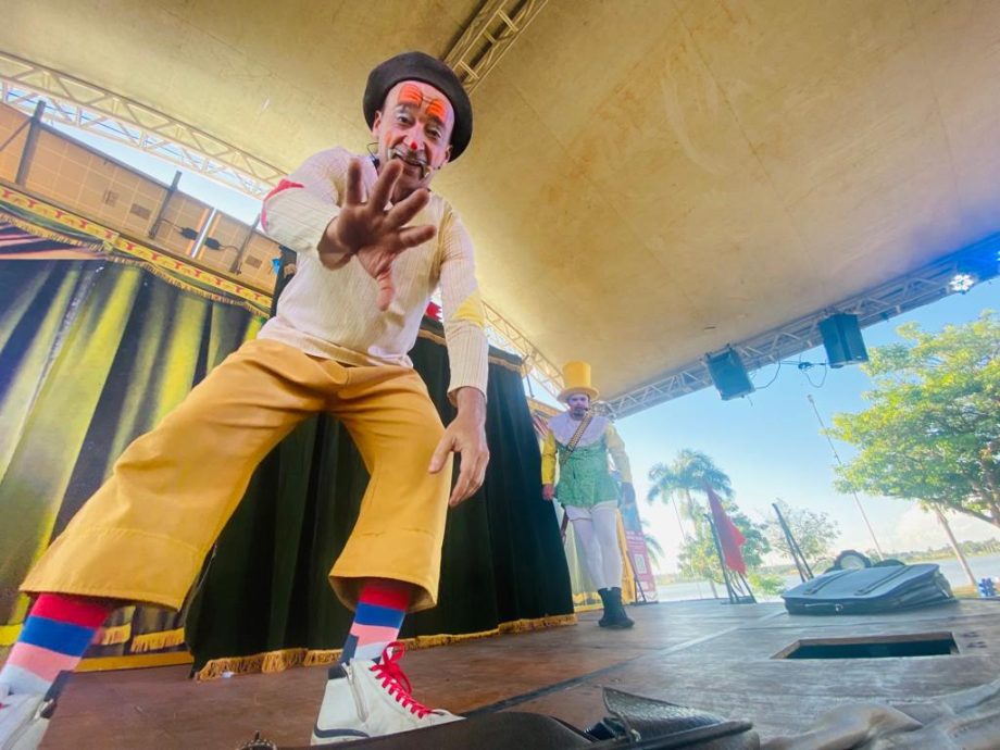 Mais de 500 pessoas prestigiaram os dois dias do Teatro Móvel Solar na Lagoa Maior