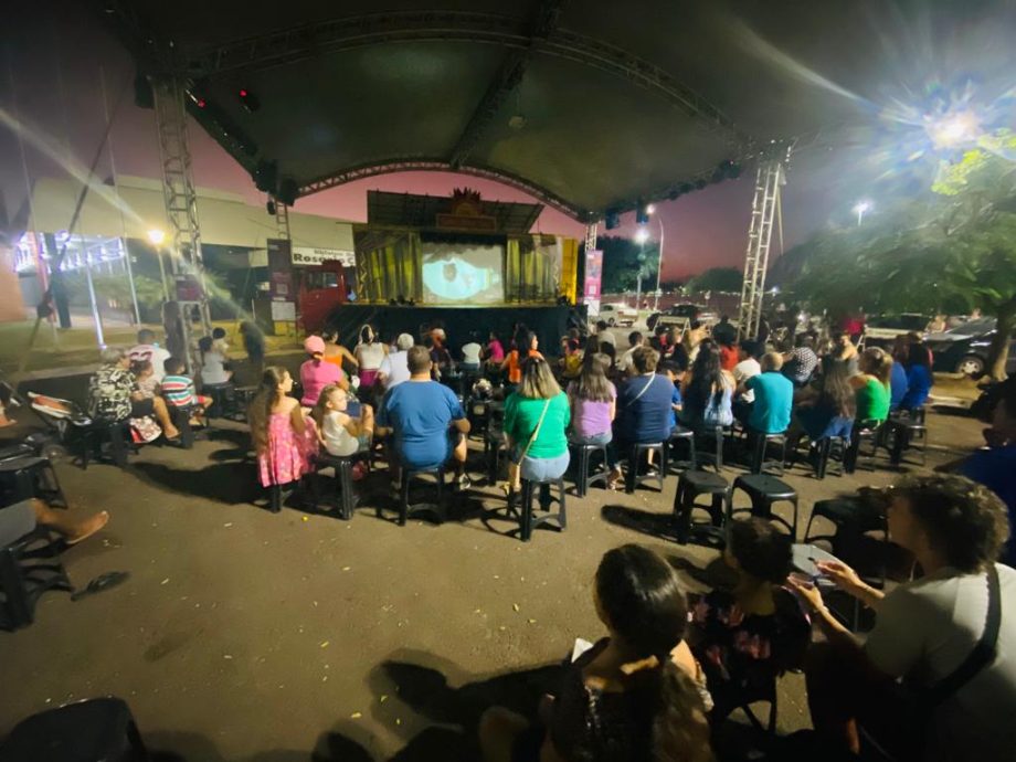 Mais de 500 pessoas prestigiaram os dois dias do Teatro Móvel Solar na Lagoa Maior