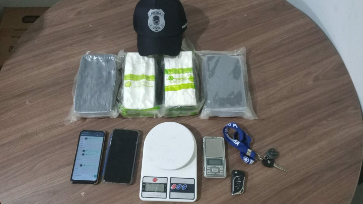 Operação Hygéia resulta na prisão de 5 pessoas e mais de R$ 120 mil de drogas apreendidas Operação Hygéia resulta na prisão de 5 pessoas e mais de R$ 120 mil de drogas apreendidas