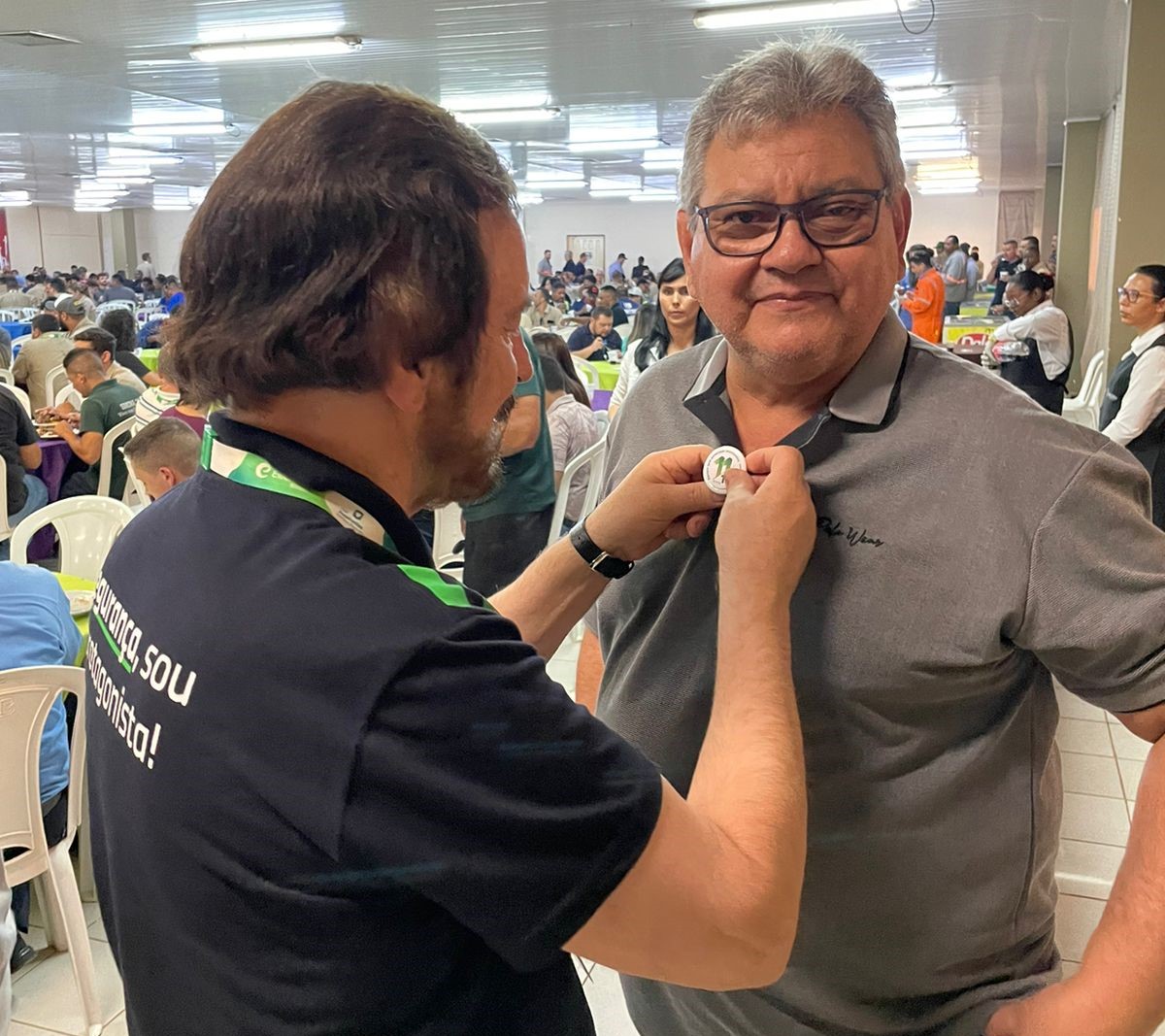 Eldorado comemora antecipação de resultados com almoço especial aos colaboradores
