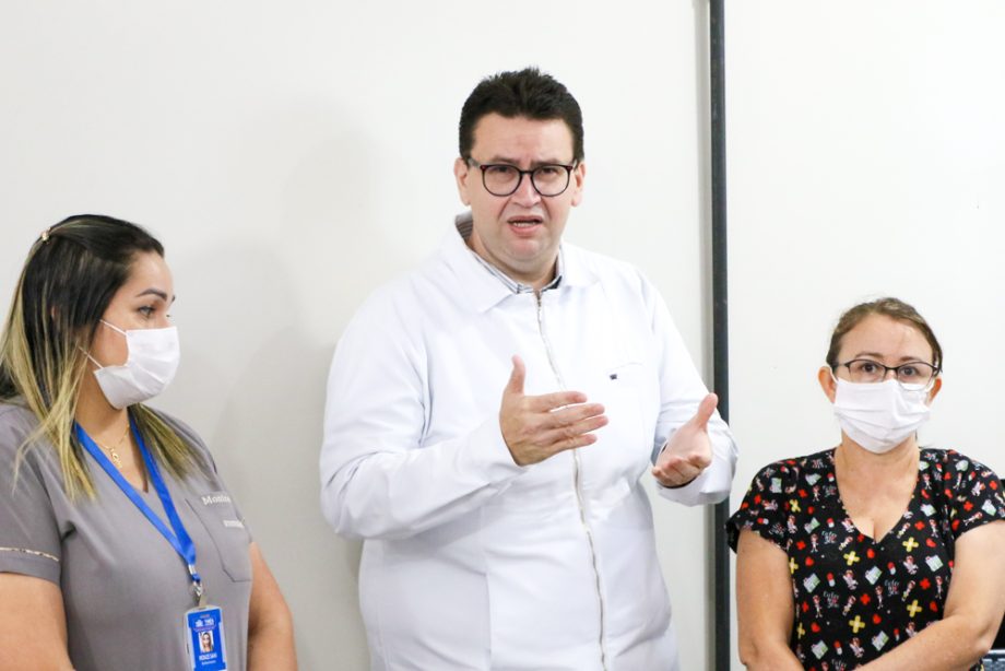 Unidades de Saúde da Rede Municipal ganham três aparelhos de Ultrassom Obstétrico para pré-natal Unidades de Saúde da Rede Municipal ganham três aparelhos de Ultrassom Obstétrico para pré-natal