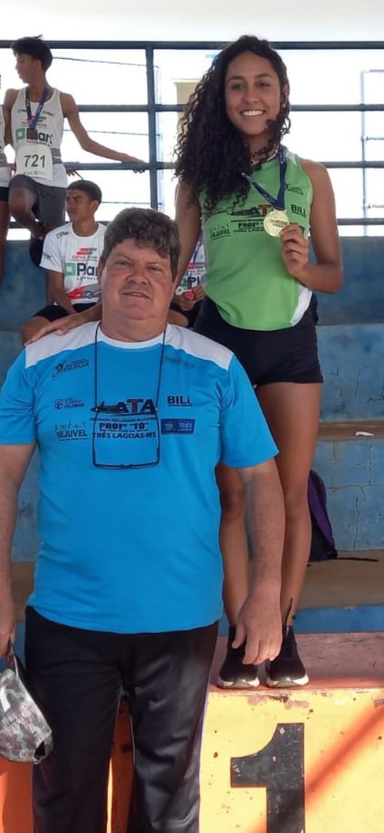 Atletas de SEJUVEL garantem 5 medalhas de ouro, 1 prata e 1 bronze no Campeonato Estadual de Atletismo em Campo Grande Atletas de SEJUVEL garantem 5 medalhas de ouro, 1 prata e 1 bronze no Campeonato Estadual de Atletismo em Campo Grande