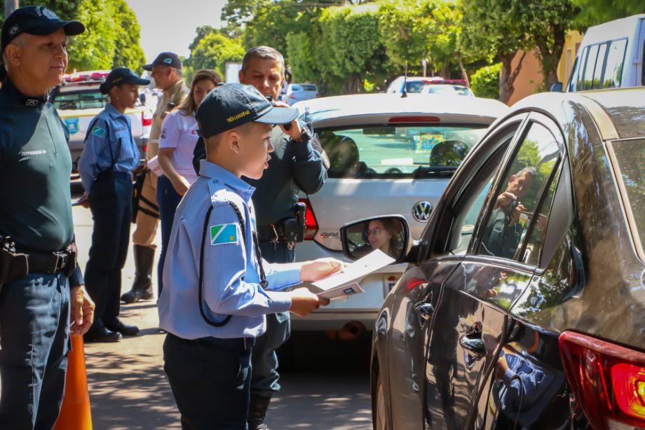 Assistência Social de Três Lagoas intensifica campanha “não dê esmolas”