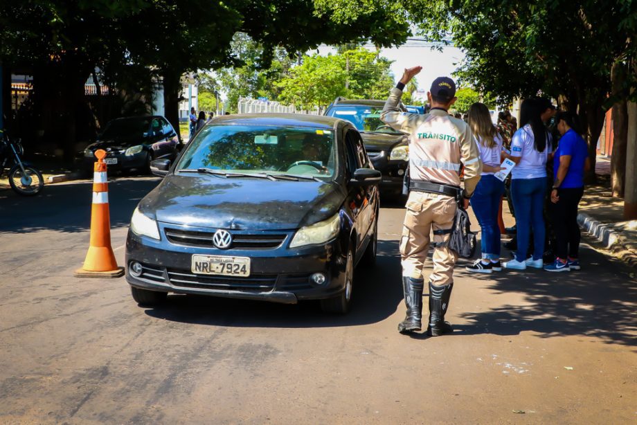 Assistência Social de Três Lagoas intensifica campanha “não dê esmolas”