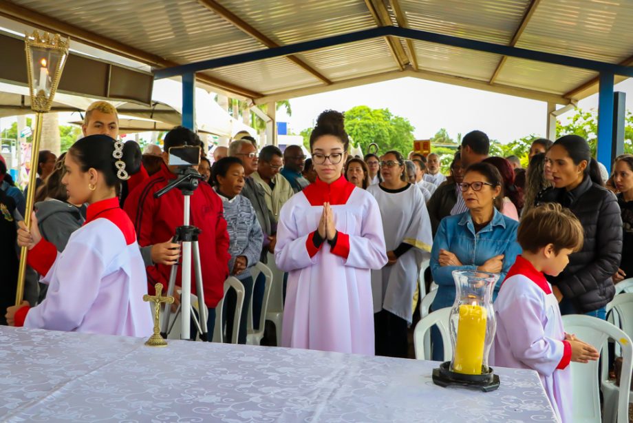 Cemitério Municipal recebeu cerca de 10 mil pessoas no Dia de Finados