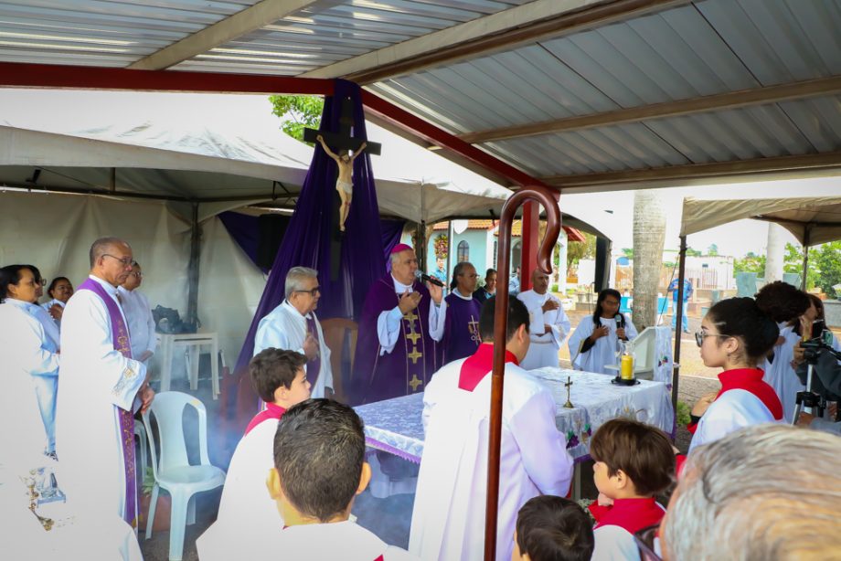 Cemitério Municipal recebeu cerca de 10 mil pessoas no Dia de Finados