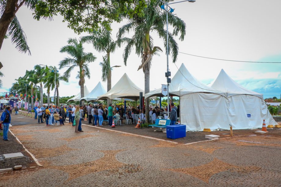 Cemitério Municipal recebeu cerca de 10 mil pessoas no Dia de Finados