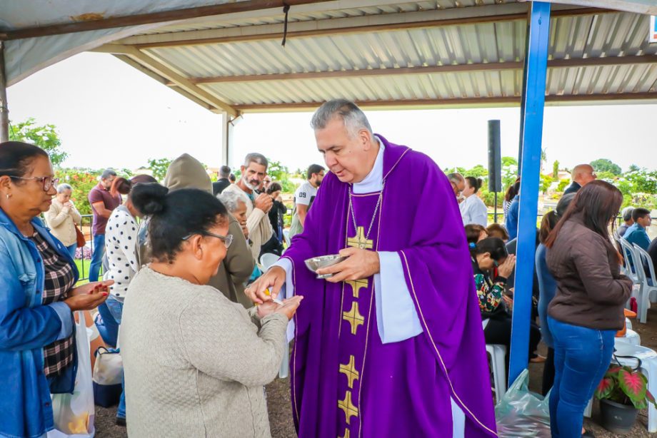 Cemitério Municipal recebeu cerca de 10 mil pessoas no Dia de Finados