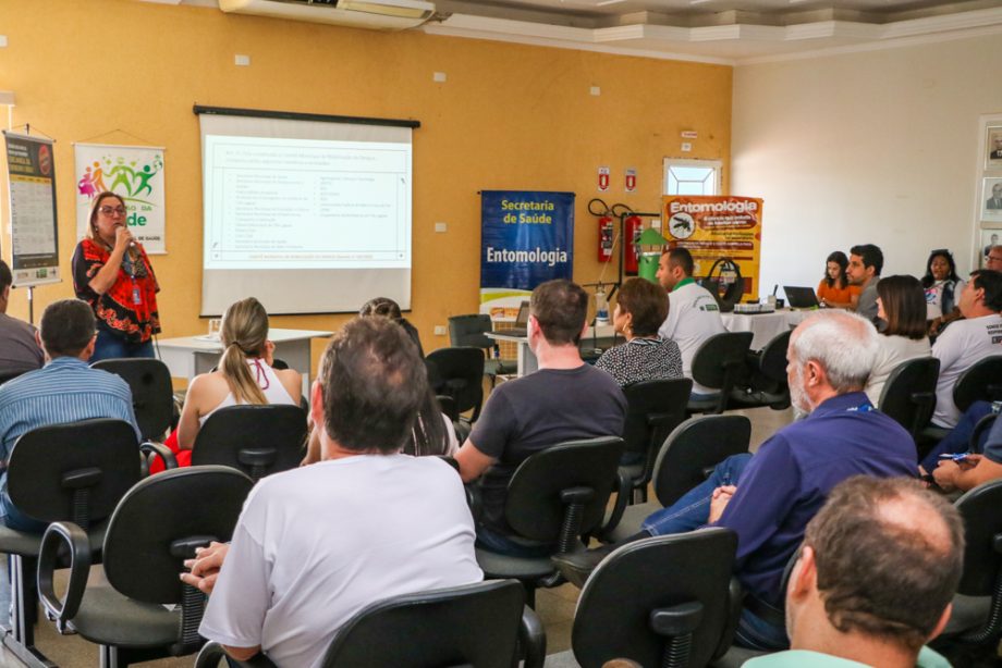 SMS apresenta balanço de ações durante Comitê de Combate à Dengue, e chama população para participar do movimento