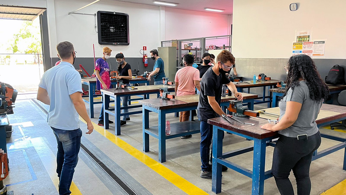 Senai abre 2.145 vagas para cursos técnicos com início em 2023