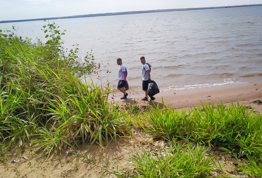 Mutirão de Limpeza retira aproximadamente 300 Kg de lixo da Cascalheira e encerra Semana “Lixo Zero” em Três Lagoas Mutirão de Limpeza retira aproximadamente 300 Kg de lixo da Cascalheira e encerra Semana “Lixo Zero” em Três Lagoas