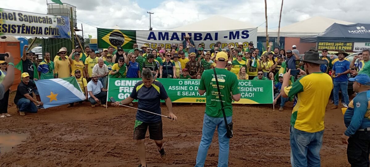 Multidão de verde e amarelo mostra que força patriota tem sido resistente em Brasília Multidão de verde e amarelo mostra que força patriota tem sido resistente em Brasília