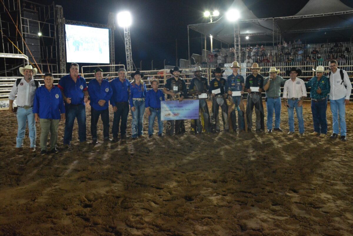 <strong>Bata Fest Rodeio supera expectativa de público em Bataguassu; Evento contou com atrações gratuitas</strong> <strong>Bata Fest Rodeio supera expectativa de público em Bataguassu; Evento contou com atrações gratuitas</strong>