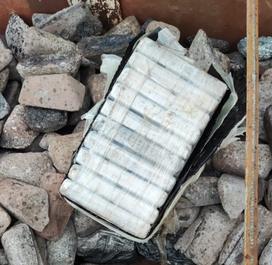 PRF apreende 454 Kg de cloridrato de cocaína em Três Lagoas (MS)