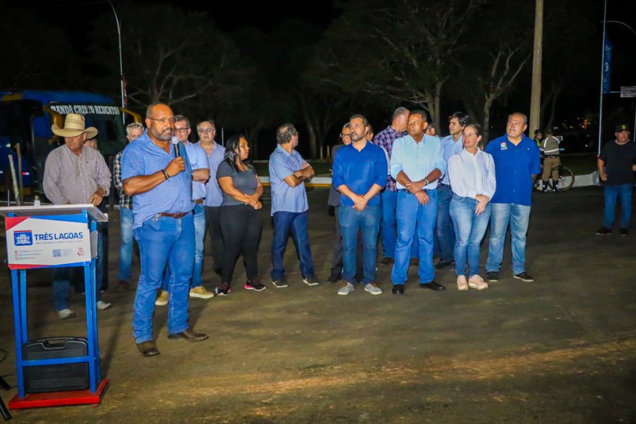 Prefeito Guerreiro entrega obra de duplicação e melhorias da Avenida de acesso ao Balneário Municipal Prefeito Guerreiro entrega obra de duplicação e melhorias da Avenida de acesso ao Balneário Municipal