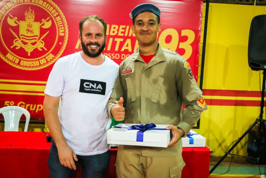 SMAS realiza graduação dos jovens SCFV Bombeiros do Amanhã SMAS realiza graduação dos jovens SCFV Bombeiros do Amanhã