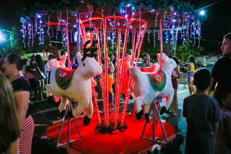 Atrações natalinas realizadas pela prefeitura ajudaram a movimentar comércio de Três Lagoas