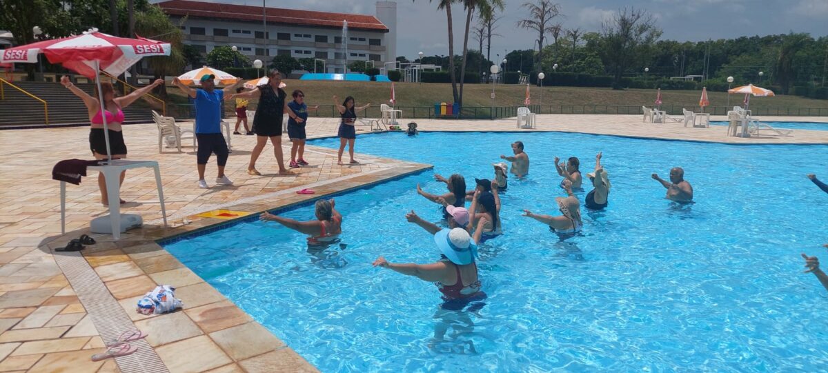 <strong><br>Idosos de Bataguassu participam de passeio ao Complexo de Lazer do Sesi em Epitácio</strong>