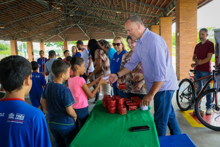 SEMEA realiza cerimônia de premiação dos destaques da 3ª edição da Gincana Reciclável