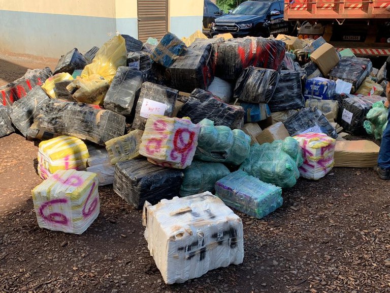 PF incinera mais de 6 toneladas de drogas em Dourados
