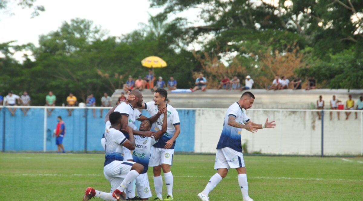 Governo garante apoio de R$ 1 milhão para o Campeonato Sul-mato-grossense de Futebol Governo garante apoio de R$ 1 milhão para o Campeonato Sul-mato-grossense de Futebol