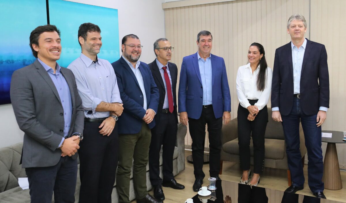 Riedel promoveu reuniões com setor empresarial e classe política na primeira semana