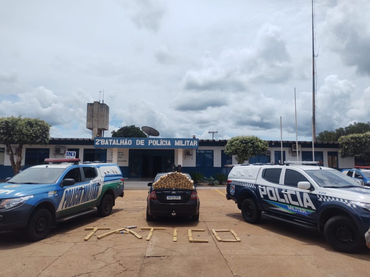 PM apreende mais de 100 quilos de maconha escondidos dentro de carro em Três Lagoas PM apreende mais de 100 quilos de maconha escondidos dentro de carro em Três Lagoas