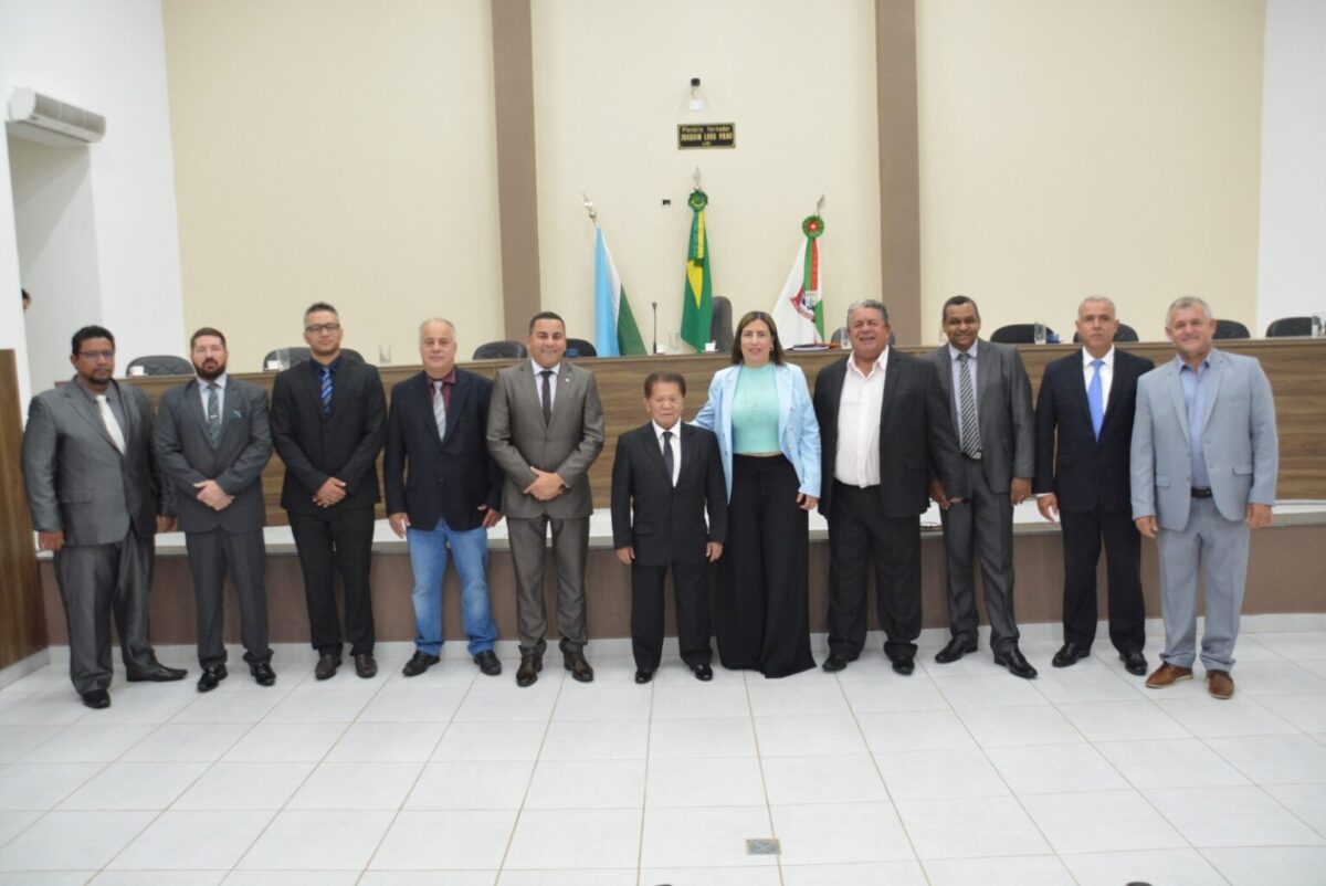 Em Sessão Solene, prefeito de Bataguassu detalha ações realizadas em 2022 e planejamento da gestão para 2023 Em Sessão Solene, prefeito de Bataguassu detalha ações realizadas em 2022 e planejamento da gestão para 2023