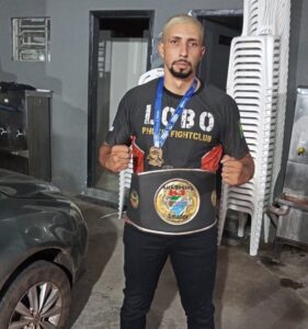 Com apoio da Prefeitura, atletas de Muay Thai de Bataguassu garantem cinturão em competição em Corumbá Com apoio da Prefeitura, atletas de Muay Thai de Bataguassu garantem cinturão em competição em Corumbá
