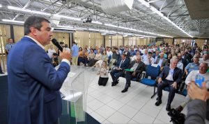 Governo assina contrato de concessão da MS-112 e de trechos da BR-158 e BR-436 Governo assina contrato de concessão da MS-112 e de trechos da BR-158 e BR-436