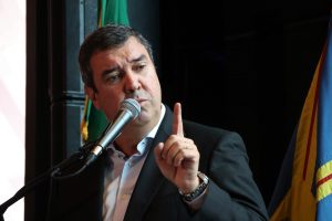 MS e Governo Federal assinam acordos de enfrentamento à violência contra as mulheres MS e Governo Federal assinam acordos de enfrentamento à violência contra as mulheres