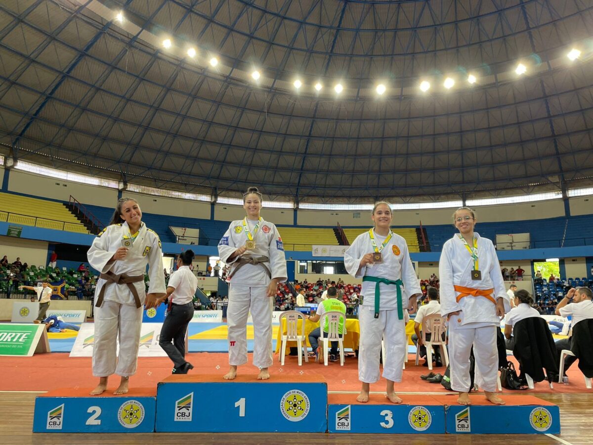 <strong>Convocada pela seleção brasileira de judô, aluna do Sesi garante vagas no Brasileiro Regional sub-18 e sub-21<u></u><u></u></strong> <strong>Convocada pela seleção brasileira de judô, aluna do Sesi garante vagas no Brasileiro Regional sub-18 e sub-21<u></u><u></u></strong>