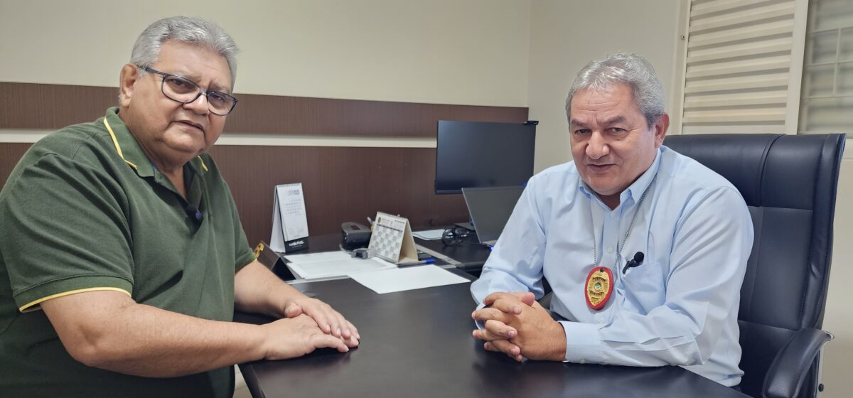 Polícias se unem para manter a segurança nas escolas após ameaça em Três Lagoas Polícias se unem para manter a segurança nas escolas após ameaça em Três Lagoas
