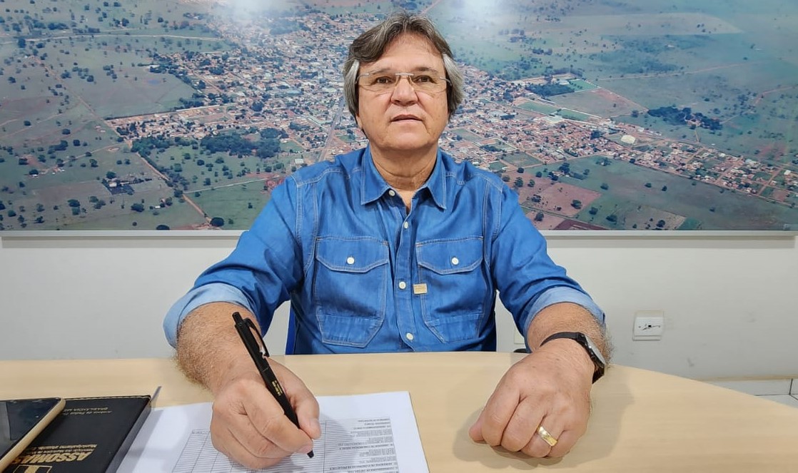 Prefeito de Brasilândia indica possível sucessor e comenta parceria com Governador de MS Prefeito de Brasilândia indica possível sucessor e comenta parceria com Governador de MS