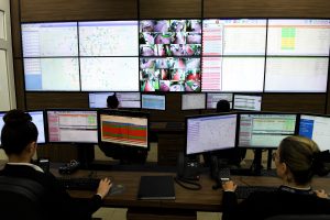 Governo prepara pacote de ações para coibir violência e promover segurança nas escolas estaduais em MS Governo prepara pacote de ações para coibir violência e promover segurança nas escolas estaduais em MS