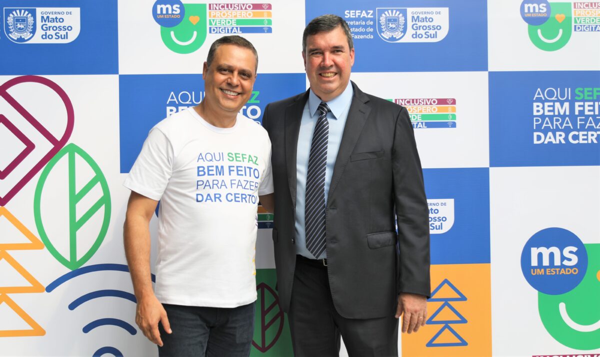 Com foco no equilíbrio fiscal, governador assina contrato de gestão com a Sefaz Com foco no equilíbrio fiscal, governador assina contrato de gestão com a Sefaz
